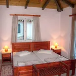 Sunny Garden Aparthotel 3*