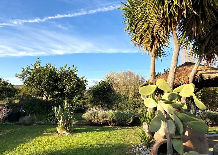 Sunny Garden Aparthotel 3*