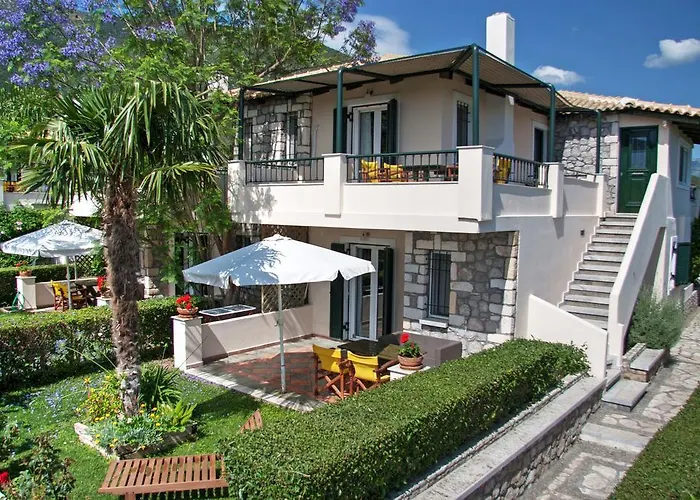 Sunny Garden Aparthotel