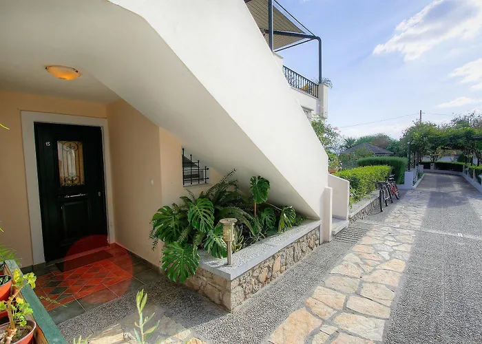 Sunny Garden Aparthotel Epidaurus