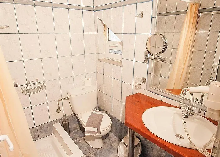 Sunny Garden Aparthotel 3*