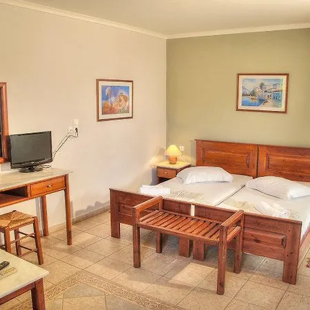 Sunny Garden 에피다우로스