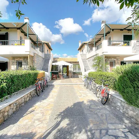 شقة فندقية Sunny Garden 3*