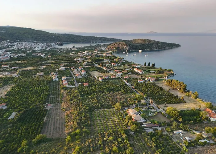 Sunny Garden Ξενοδοχείο με διαμερίσματα 3*